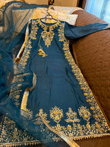 Party wear dress