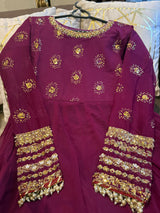Party wear